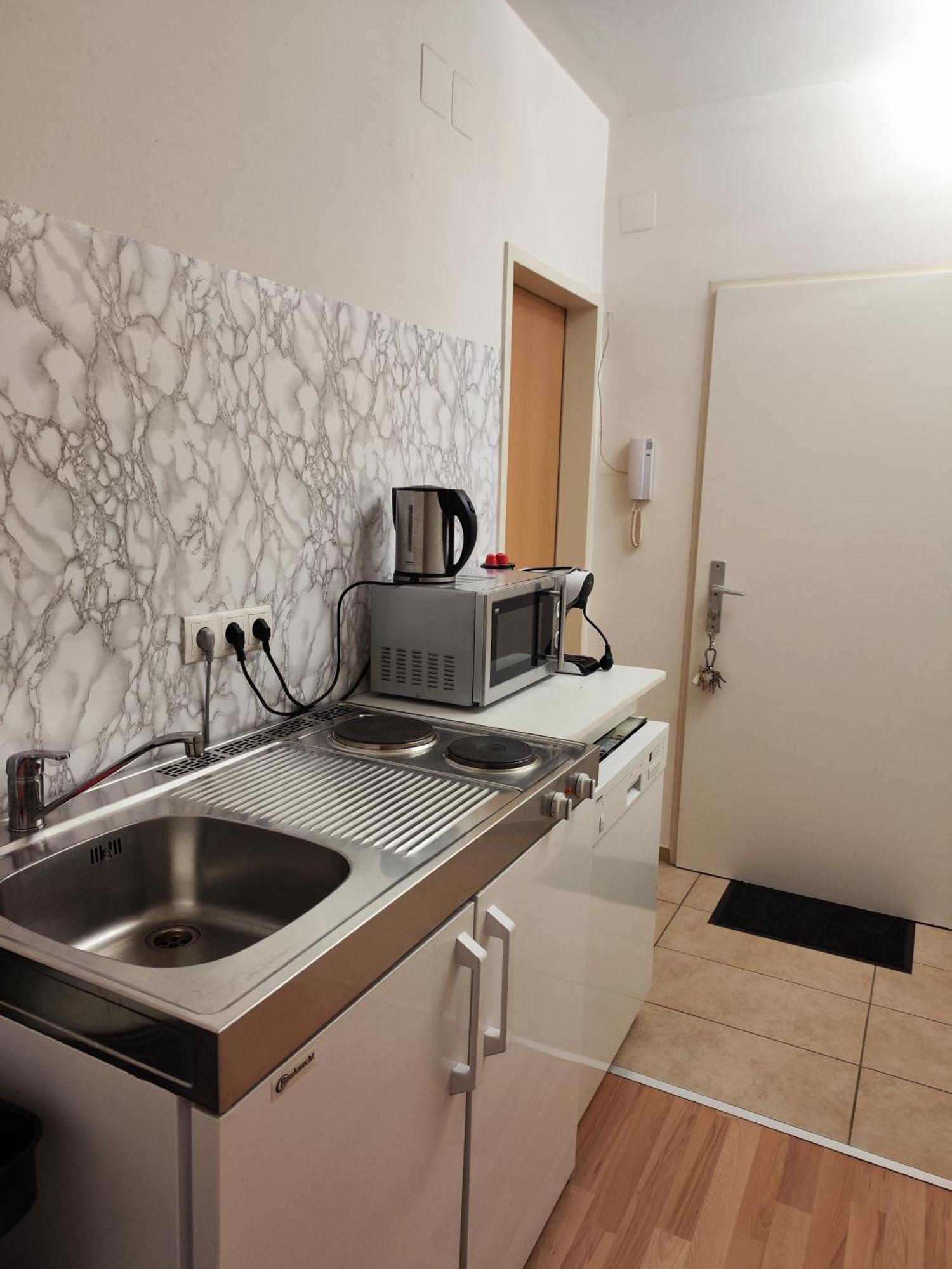 Hostel&Apartservices Viennna The Tidy Apartment Вена Экстерьер фото